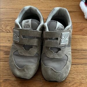 New balance classic 574 Kids Gray Sneakers size